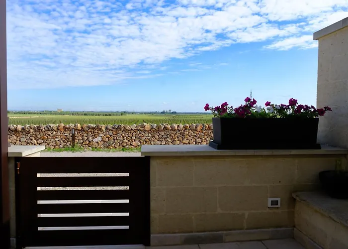 Gianfranco Fino Viticoltore Alloggio per agriturismo Manduria